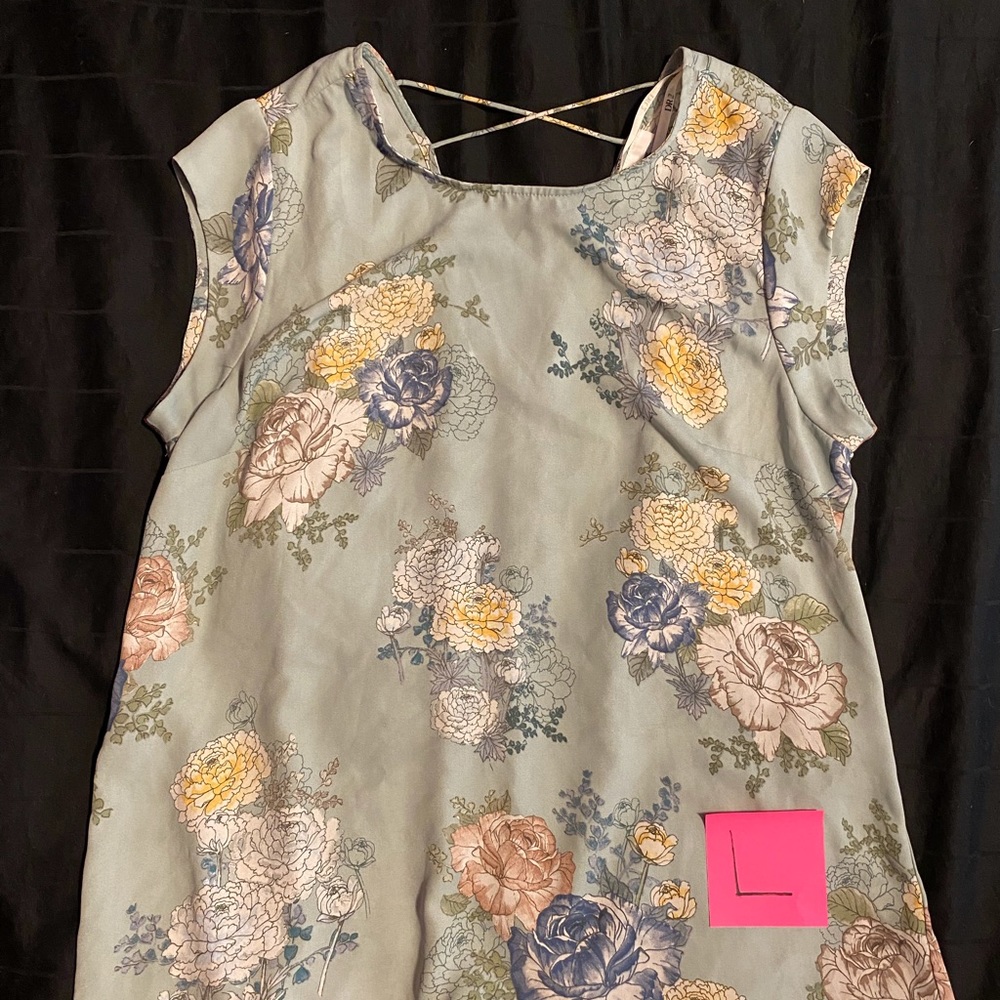 Chiffon Floral Cross Back top